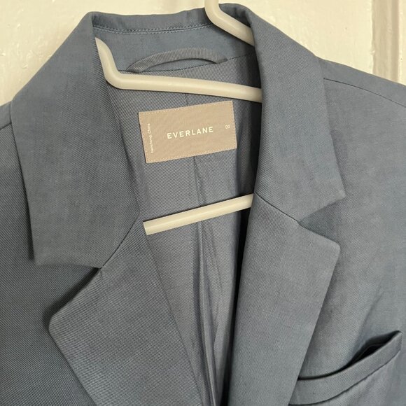 Everlane Oversized Lightweight Blazer in light blue (size 00) - Picture 3 of 8